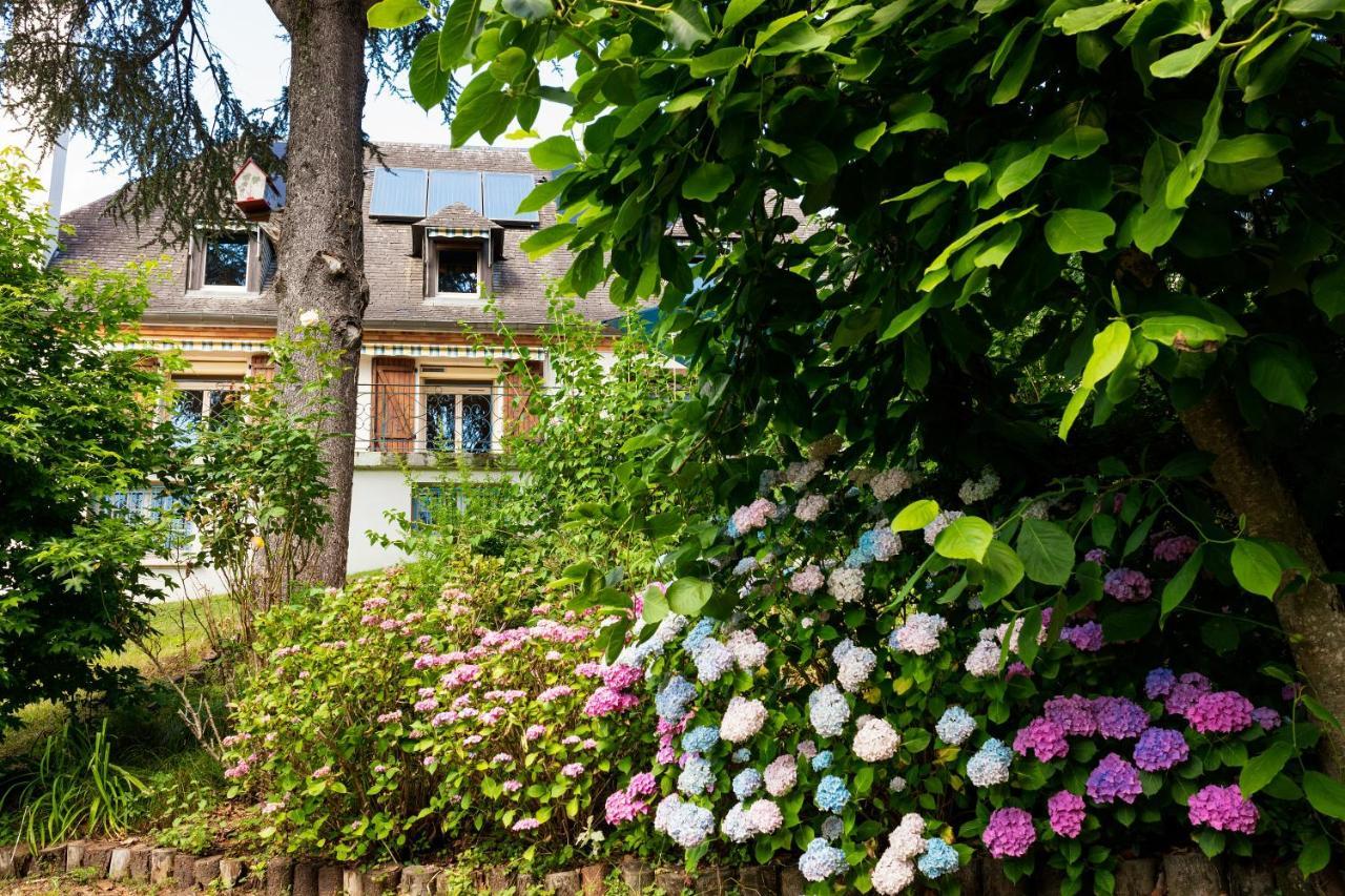La Demeure Aux Pins Bed & Breakfast Lourdes Eksteriør bilde