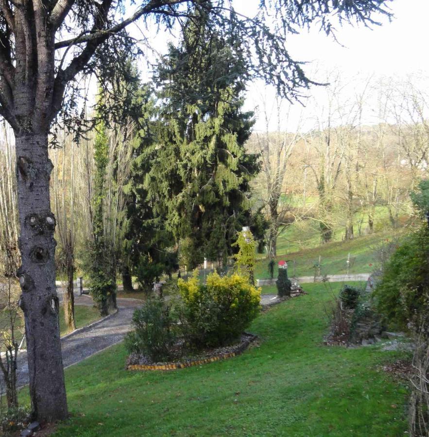 La Demeure Aux Pins Bed & Breakfast Lourdes Eksteriør bilde